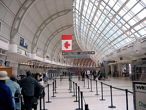 Đại lý vé máy bay đi Canada