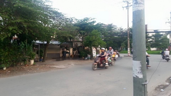  Đại lý máy bay Đường Nguyễn Hoàng Quận 2